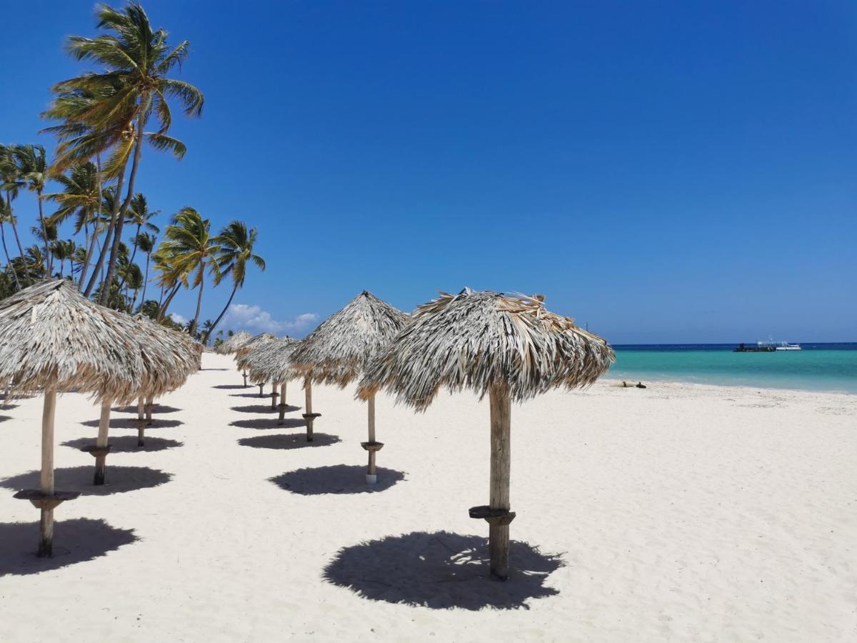 Sol Caribe Suites - Playa Los Corales - Beach Club, Wifi, Swimming Pool - Calle Aruba Punta Cana Extérieur photo